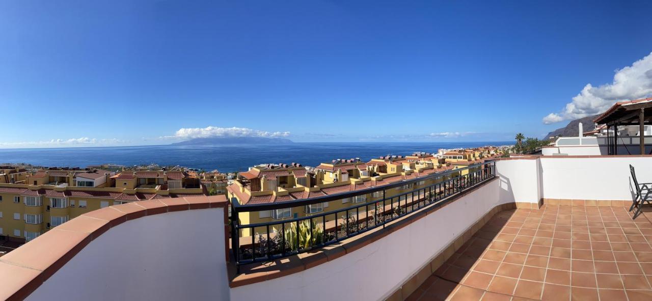 Апартаменты Amazing Duplex With Large Terrace And Sea Views Пуэрто-де-Сантьяго Экстерьер фото